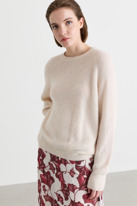 Soft raglan-sleeve jumper - Intrend