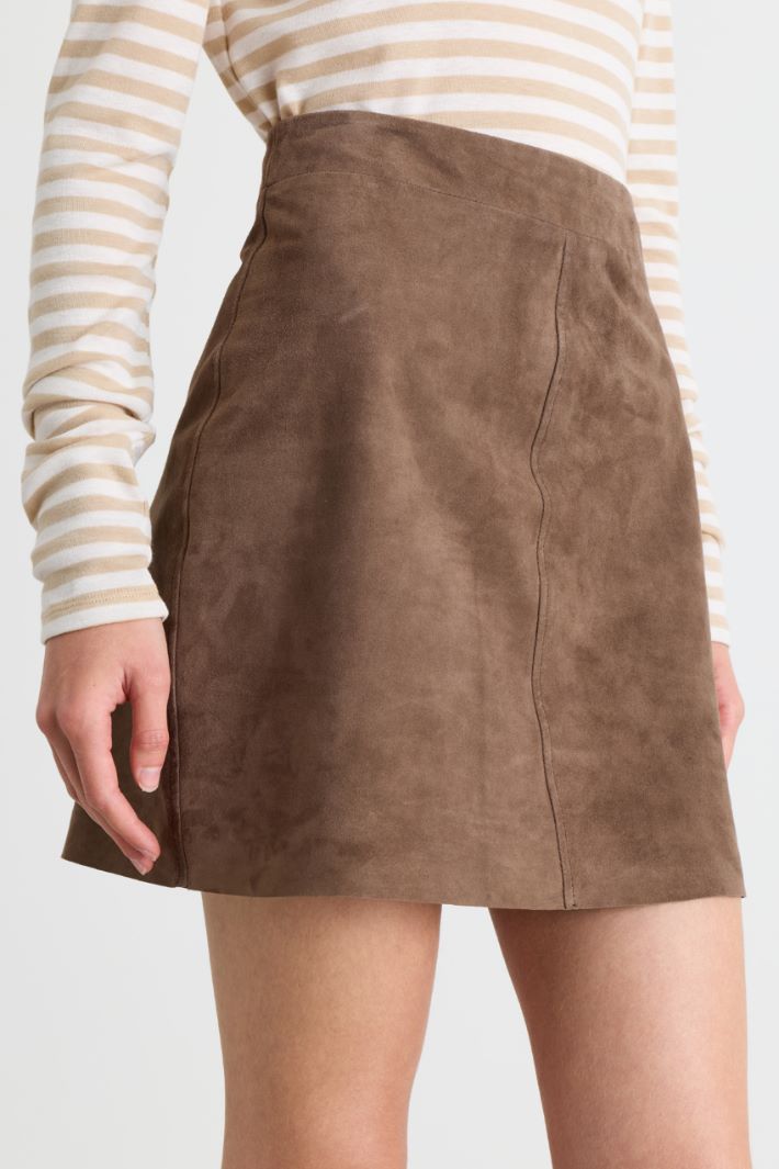 Suede Miniskirt - BROWN - Intrend - 3