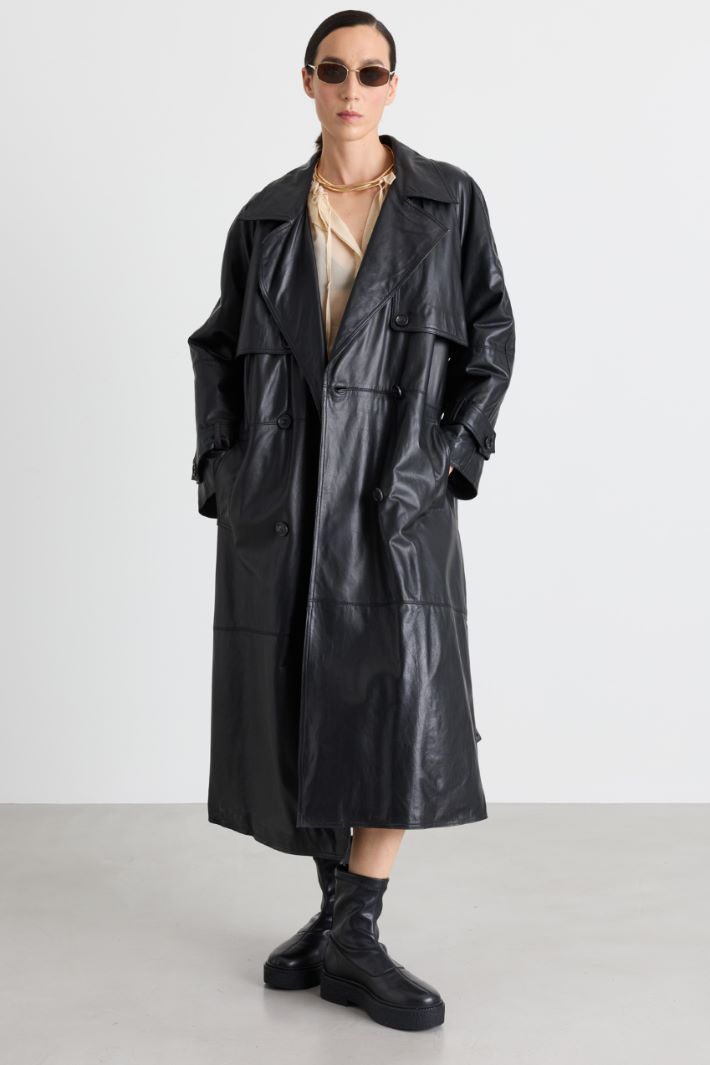 Trench ligeramente acolchado - NEGRO - Intrend