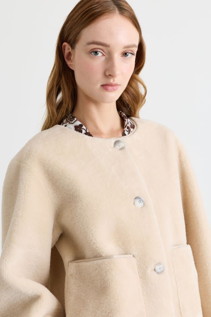 Short Coat with Scarf - BEIGE - Intrend - 3