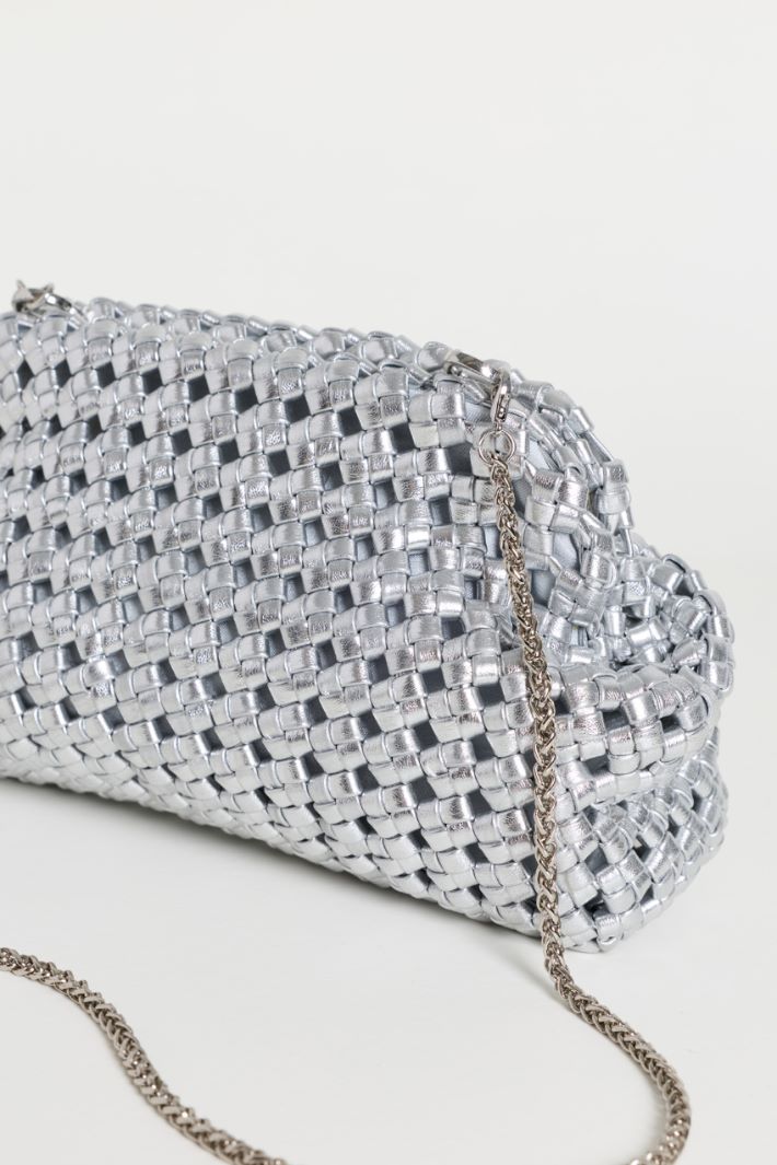 Coated Woven Clutch - SILVER - Intrend - 4