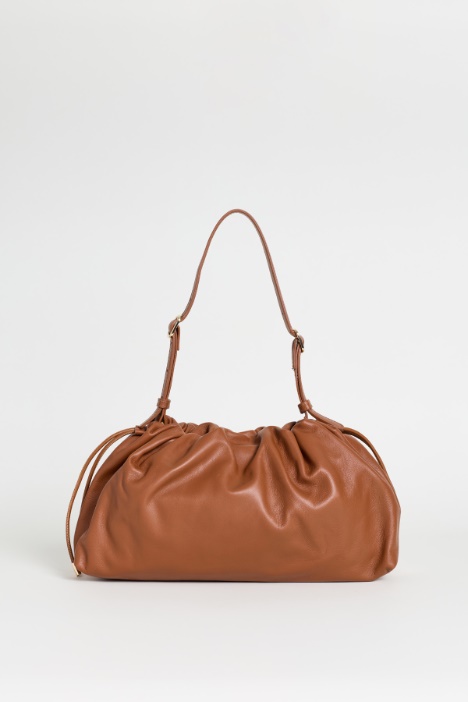 Bolso de mano en piel