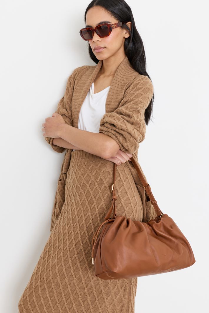 Leather Handbag - BROWN - Intrend - 5