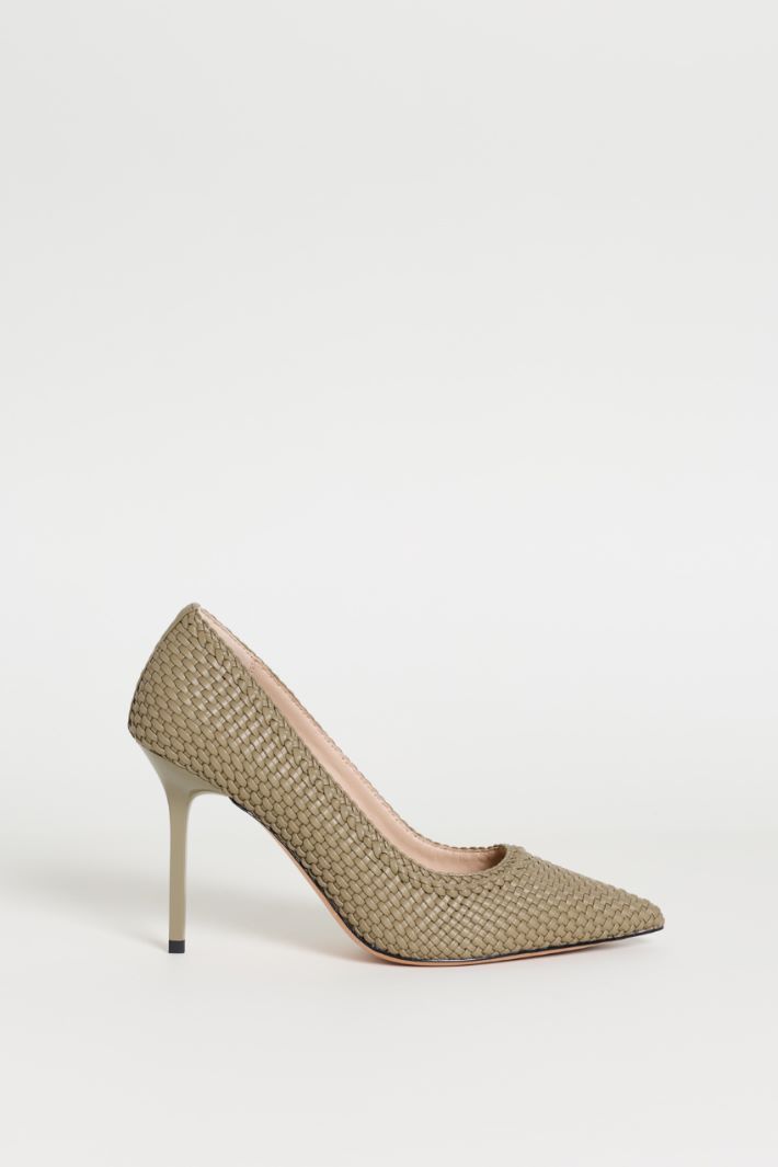 Woven Court Shoes - GREEN - Intrend