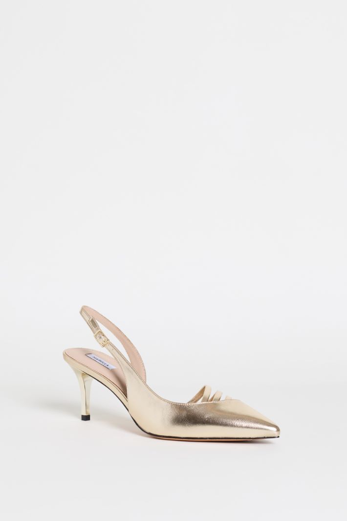 Slingbacks with thin straps - GOLD - Intrend - 2