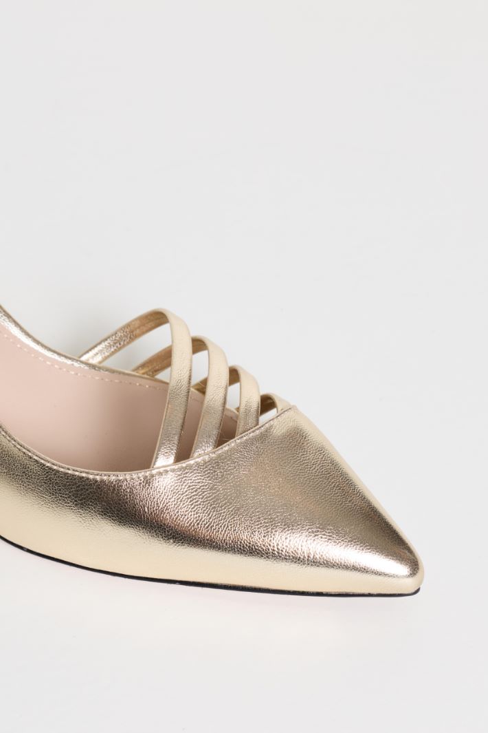 Slingbacks with thin straps - GOLD - Intrend - 4
