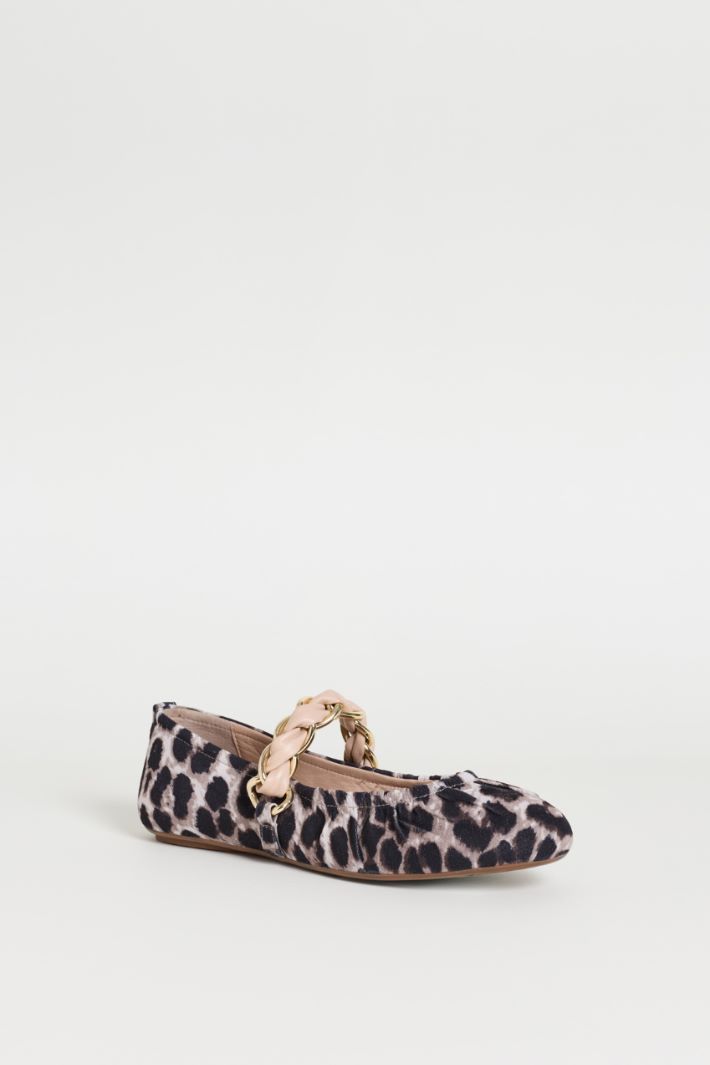 Animal-print ballet pumps with chain strap - ANIMAL - Intrend - 2