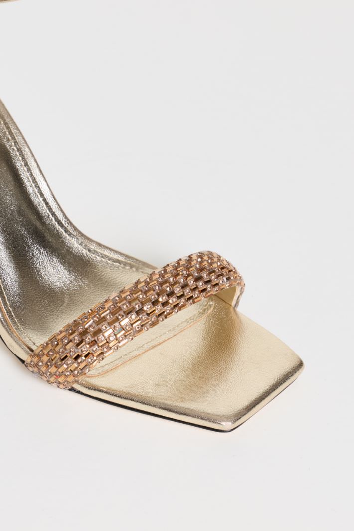 Bronze-Effect Sandals - GOLD - Intrend - 4