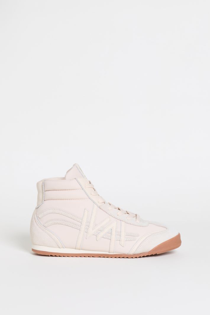 Mixed-Material Trainers - WHITE - Intrend