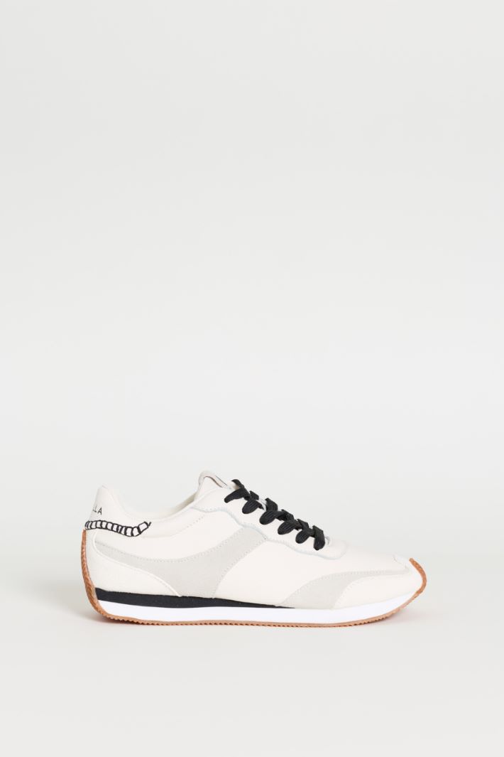 Leather running trainers - WHITE - Intrend