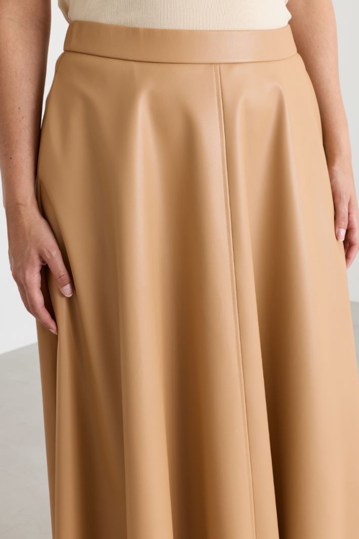 Coated jersey skirt - CAMEL - Intrend - 3
