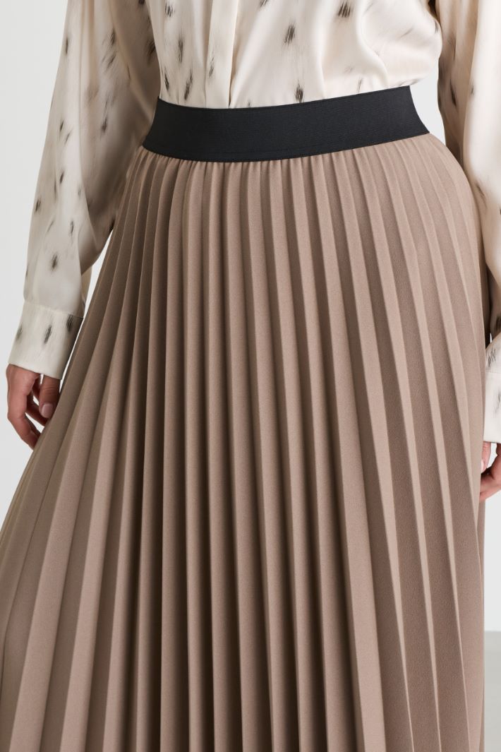 Long pleated jersey skirt - BEIGE - Intrend - 3