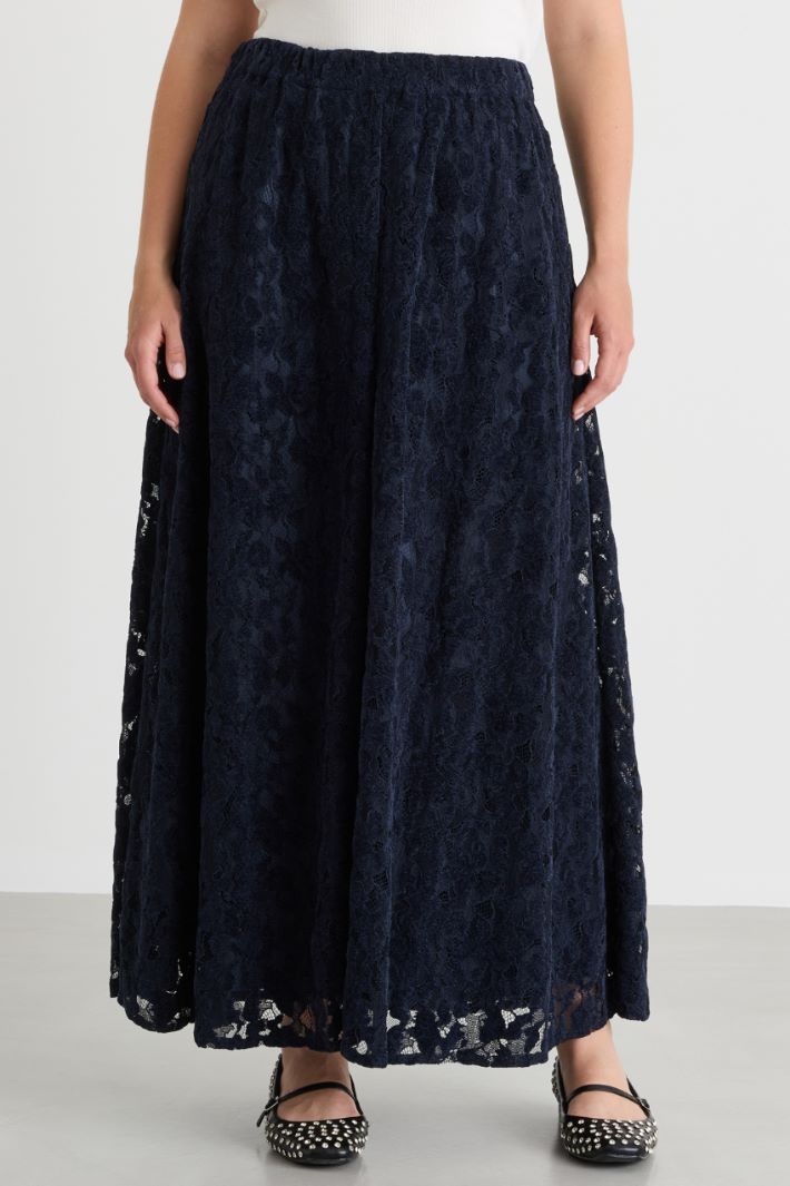 Velvet lace maxi skirt - BLACK - Intrend - 2