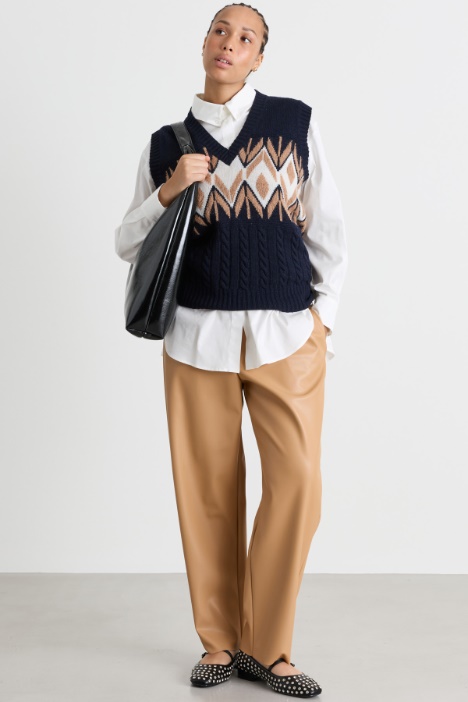 Coated jersey carrot-fit trousers - Intrend
