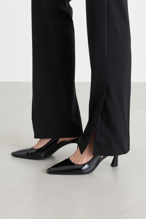 Pantalone in jersey con spacco