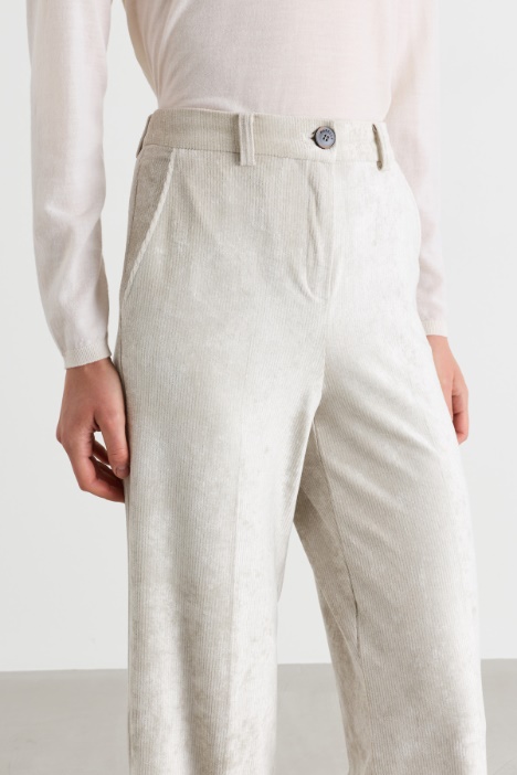 Pantalone dritto in velluto a coste