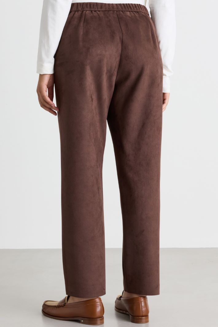 Velvety jersey cigarette trousers - BROWN - Intrend - 4