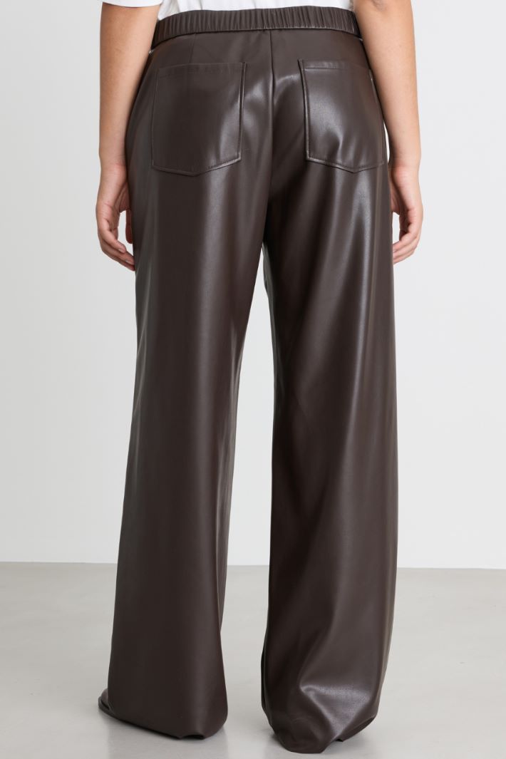 Coated stretch-jersey trousers - BROWN - Intrend - 4