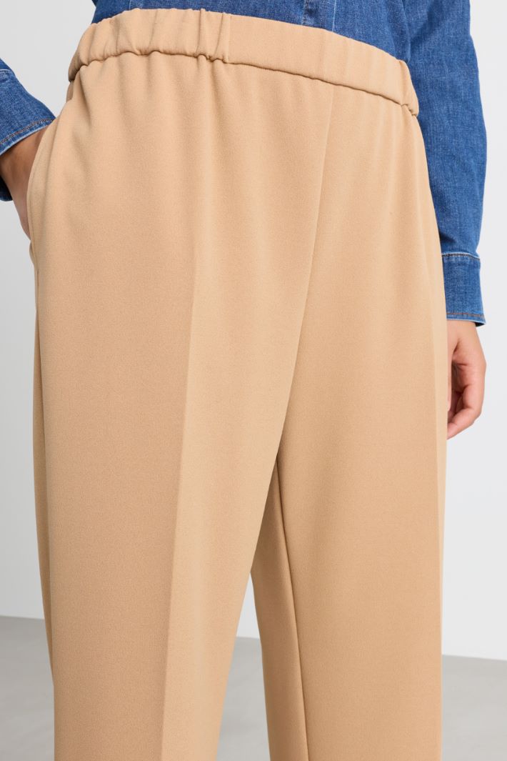 Cropped-Hose aus Jersey - KAMEL - Intrend - 3