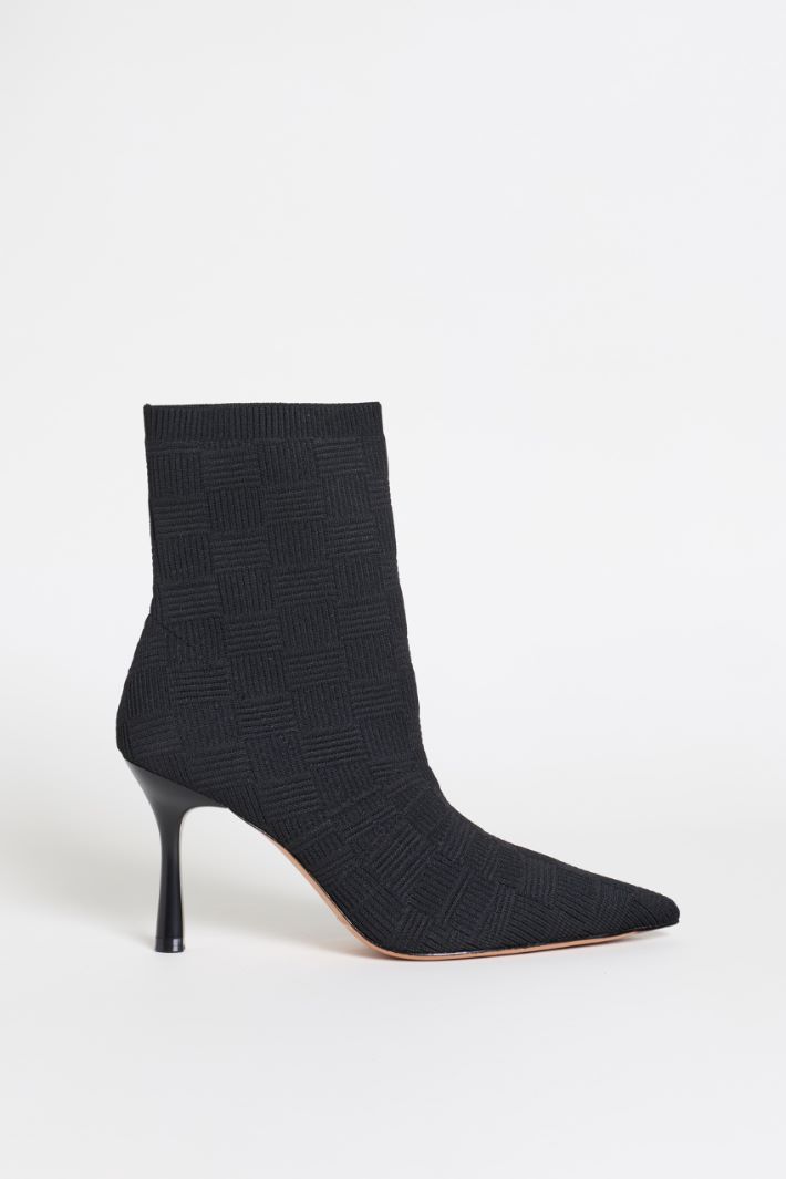 Stretch-knit ankle boots - BLACK - Intrend