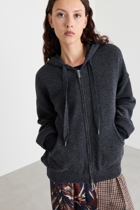 Felpa in maglia con cappuccio