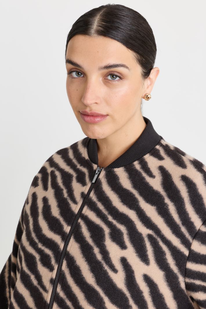Jacquard jersey bomber jacket - BROWN - Intrend - 3