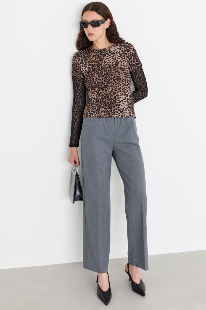T-shirt aderente in jersey tulle - ANIMALIER - Intrend