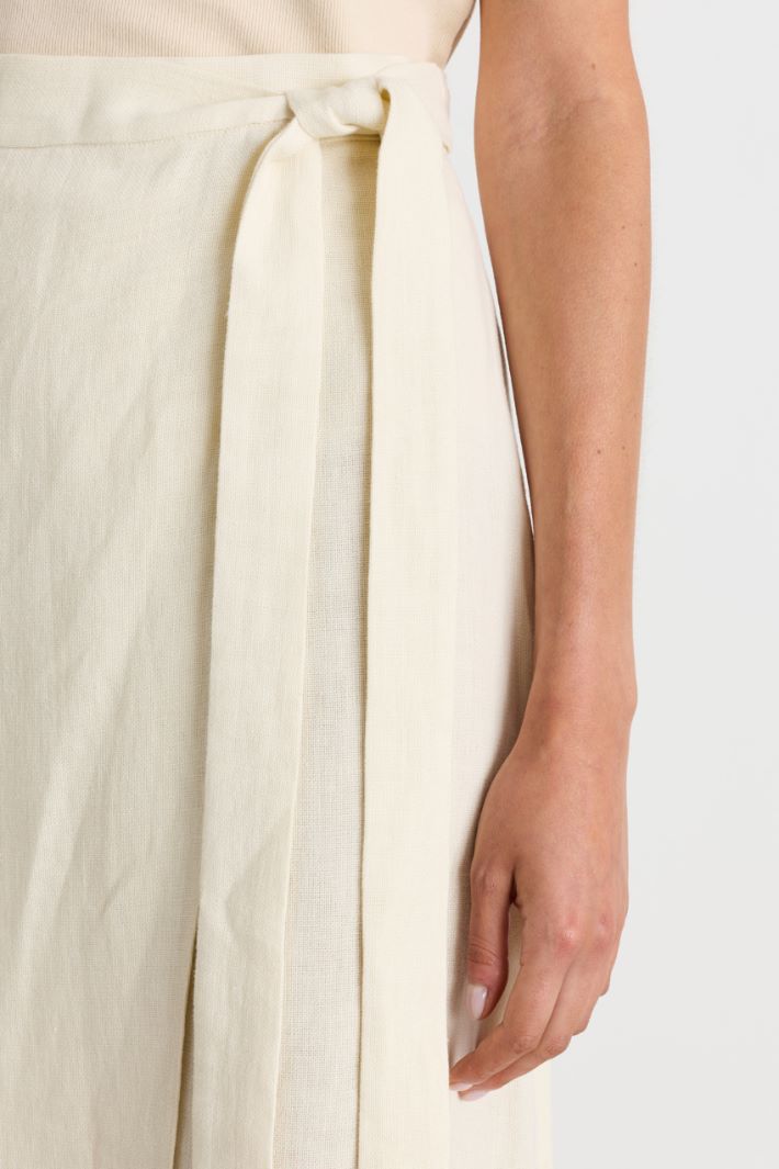 Linen-blend canvas wrap skirt - WHITE - Intrend - 3