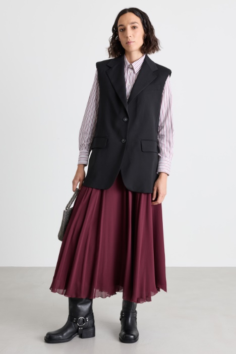 Stretch-Hemdbluse mit asymmetrischem Saum - Intrend