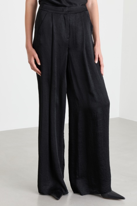 Pantalone in twill crinckle