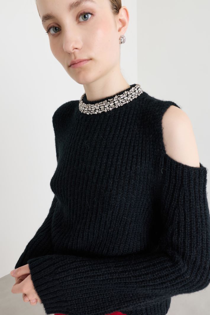 Cut-out jumper - BLACK - Intrend - 3