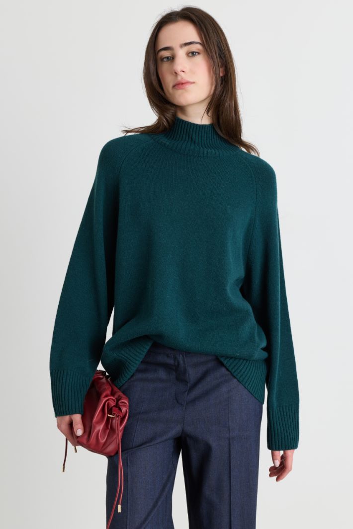 Maglia ampia con collo alto - VERDE - Intrend - 2