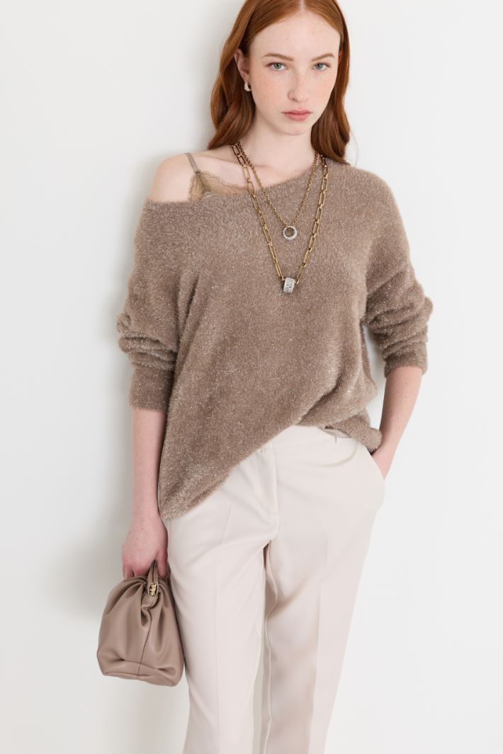 Kuschelweicher Pullover mit überschnittenen Schultern - BEIGE - Intrend - 2