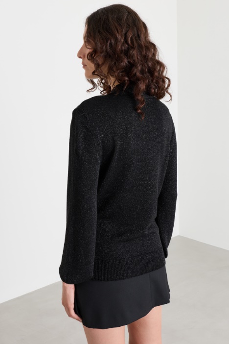 Maglia con collo a foulard