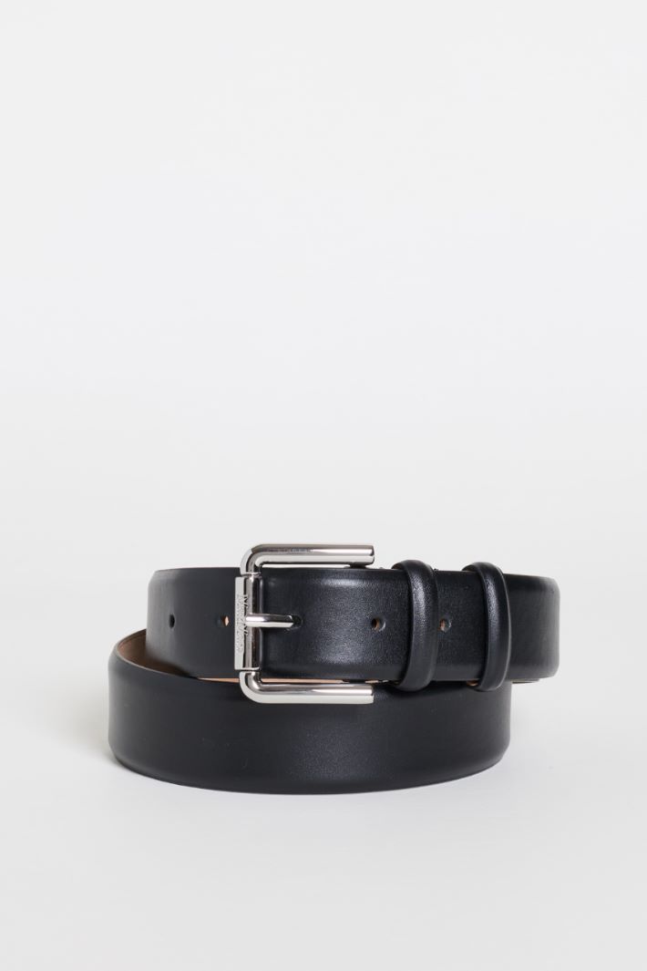 Polished leather belt - BLACK - Intrend
