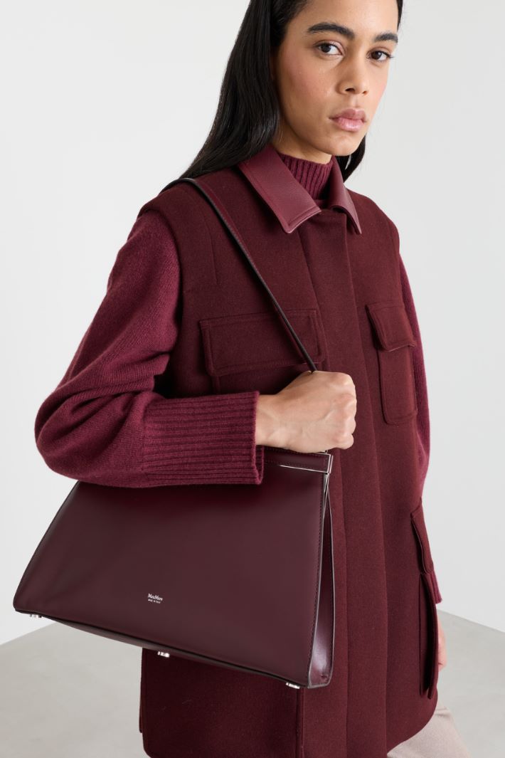 Satin-finish leather bag - BORDEAUX - Intrend - 5