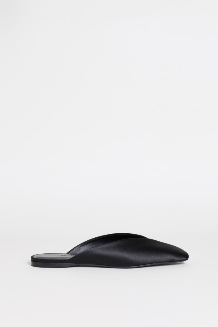 Satin mules - BLACK - Intrend