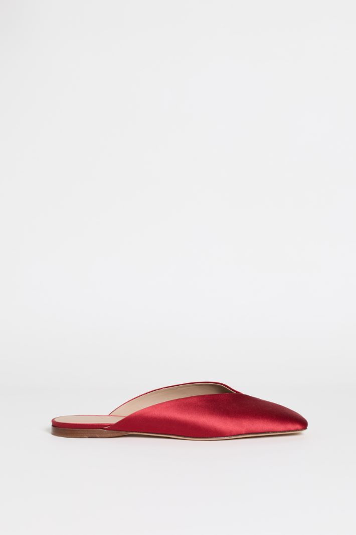 Satin mules - RED - Intrend