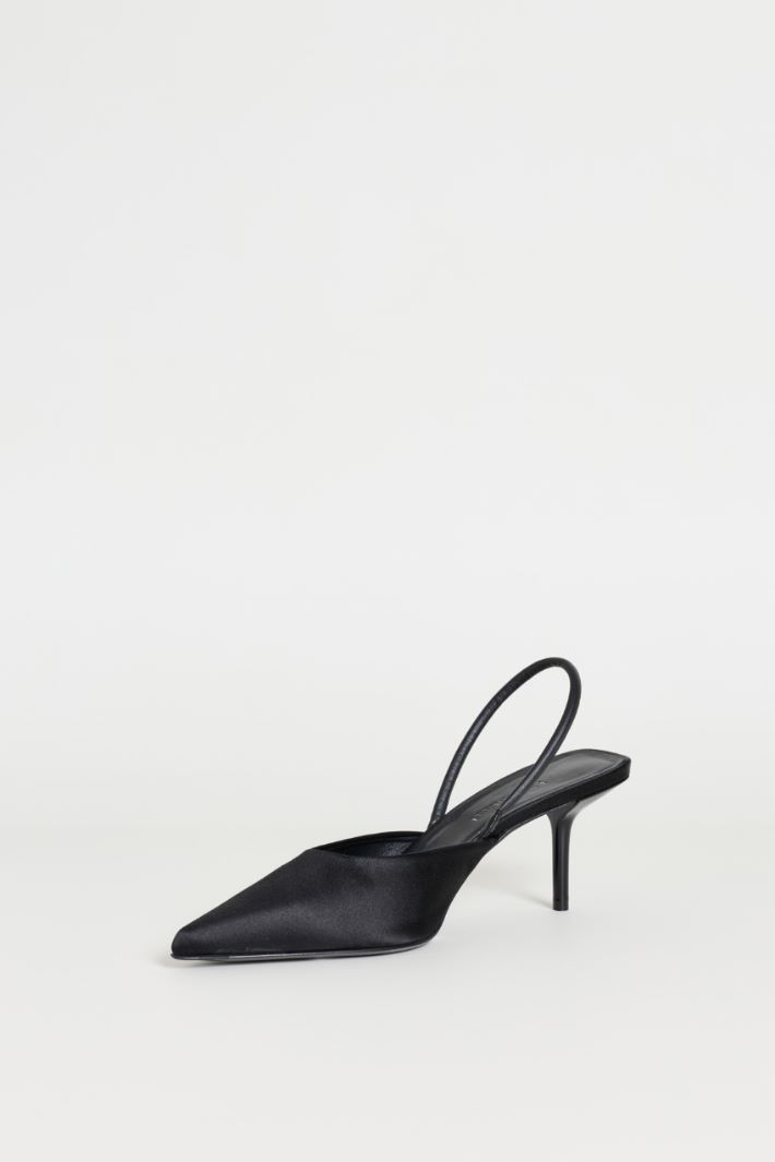 Silk and Viscose Satin Slingbacks - BLACK - Intrend - 3
