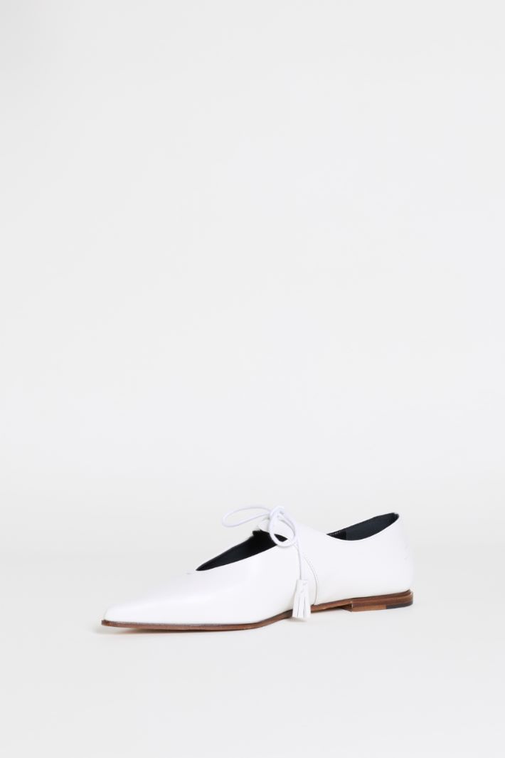 Smooth leather lace-up ballet flats - WHITE - Intrend - 3