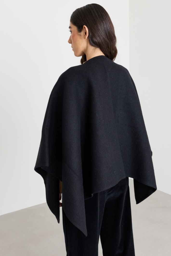 Alpaca and wool cape - BLACK - Intrend - 2