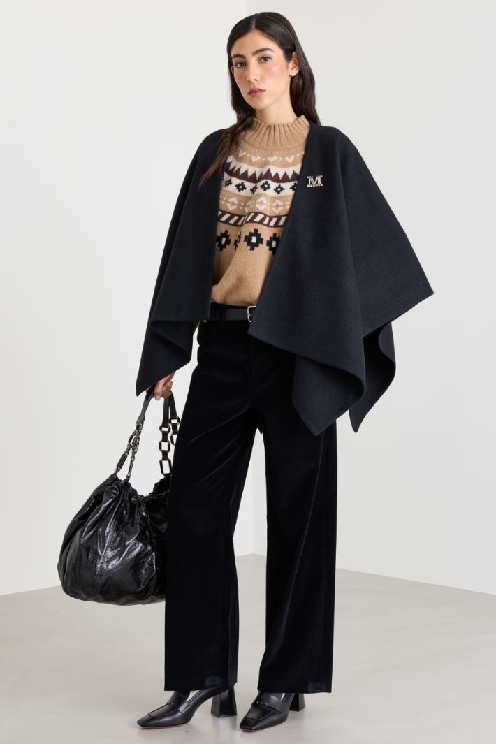 Alpaca and wool cape - BLACK - Intrend