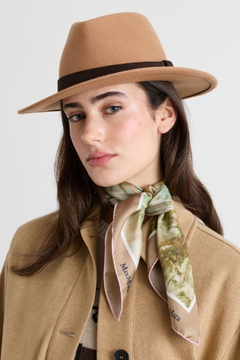 Printed silk foulard - Intrend