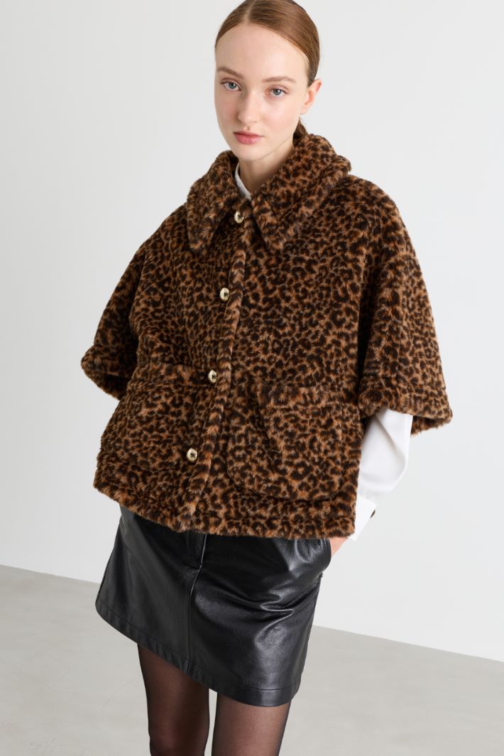 Jacquard cape jacket - ANIMAL - Intrend - 2