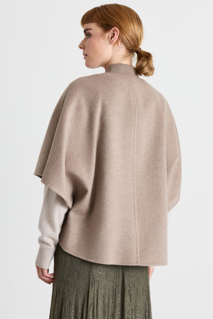 Double-Faced Cashmere Bomber Cape - CAMEL - Intrend - 4