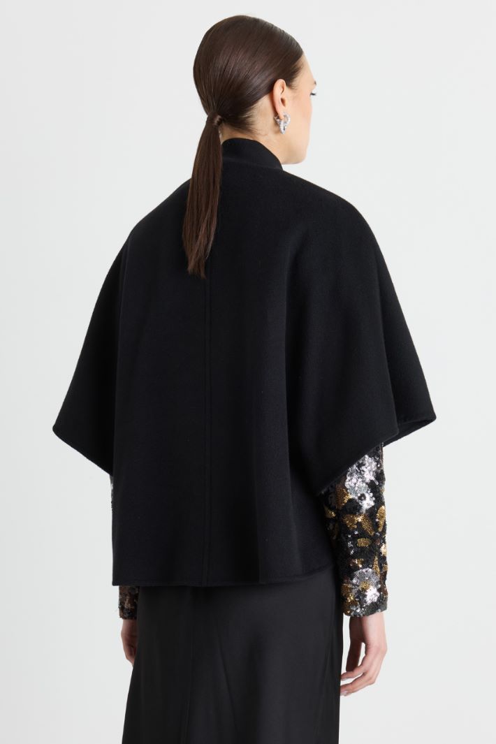 Double-Faced Cashmere Bomber Cape - BLACK - Intrend - 4