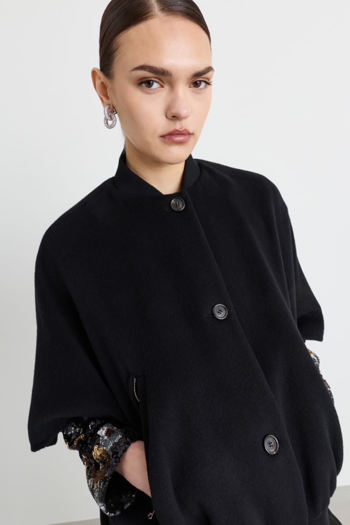 Double-Faced Cashmere Bomber Cape - BLACK - Intrend - 3
