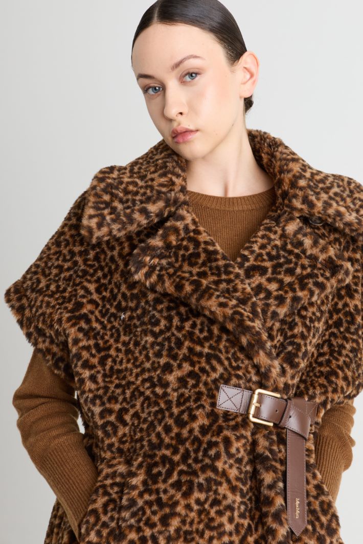 Cappa jacquard con maxi rever - ANIMALIER - Intrend - 3