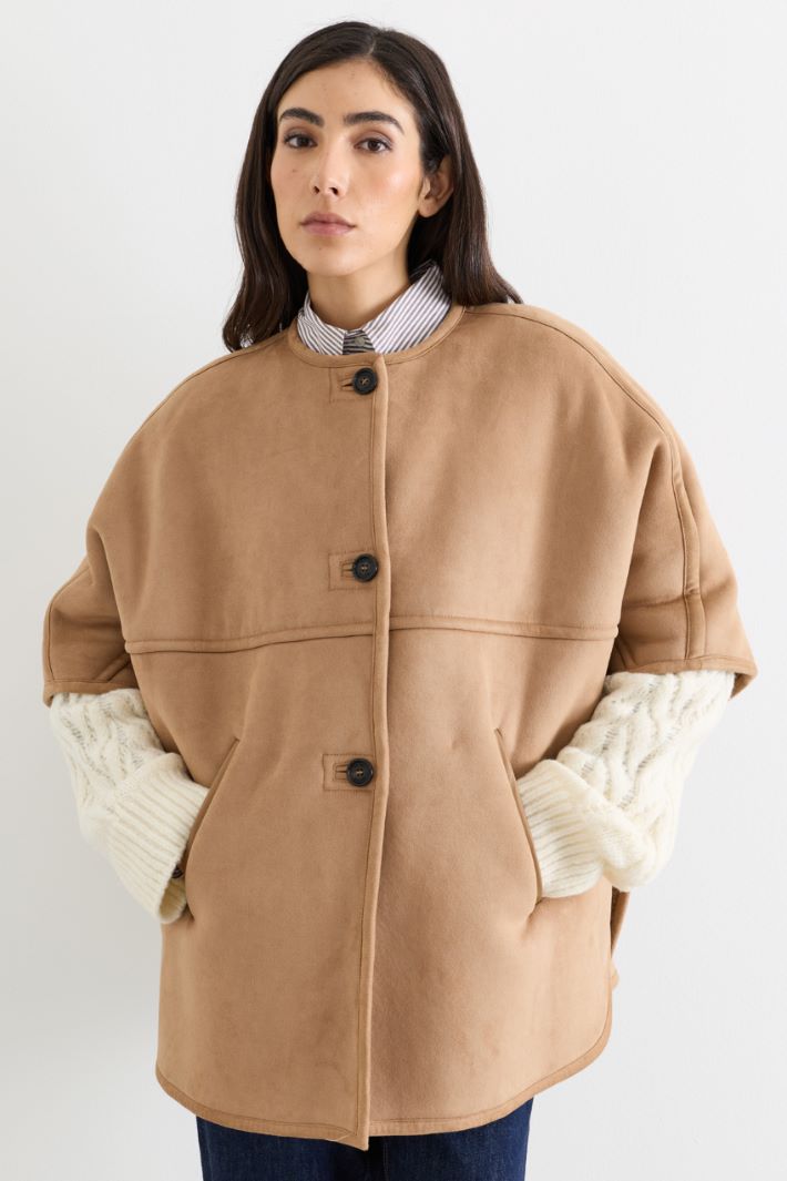 Velvet-Finish Cape - CAMEL - Intrend - 2