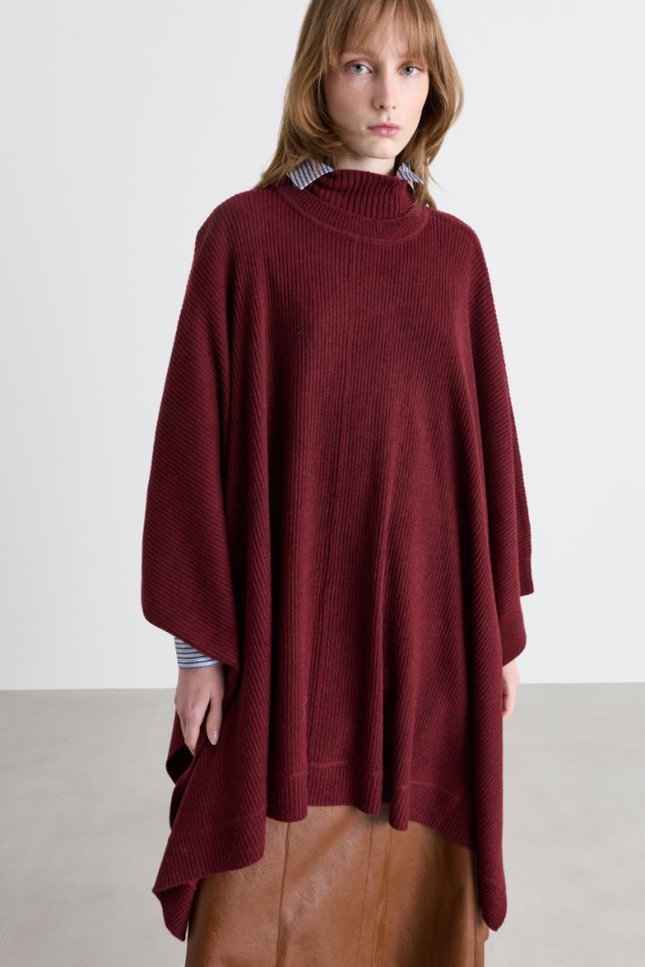Cashmere cape - BORDEAUX - Intrend - 3